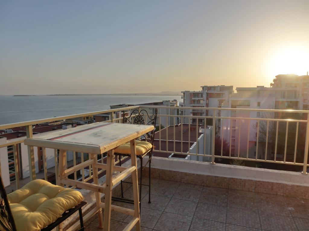 Panoramic Sea View Apartment Crown, Pools And Beach, Sveti Vlas Exterior foto