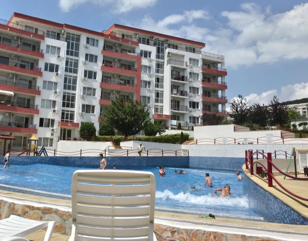 Panoramic Sea View Apartment Crown, Pools And Beach, Sveti Vlas Exterior foto