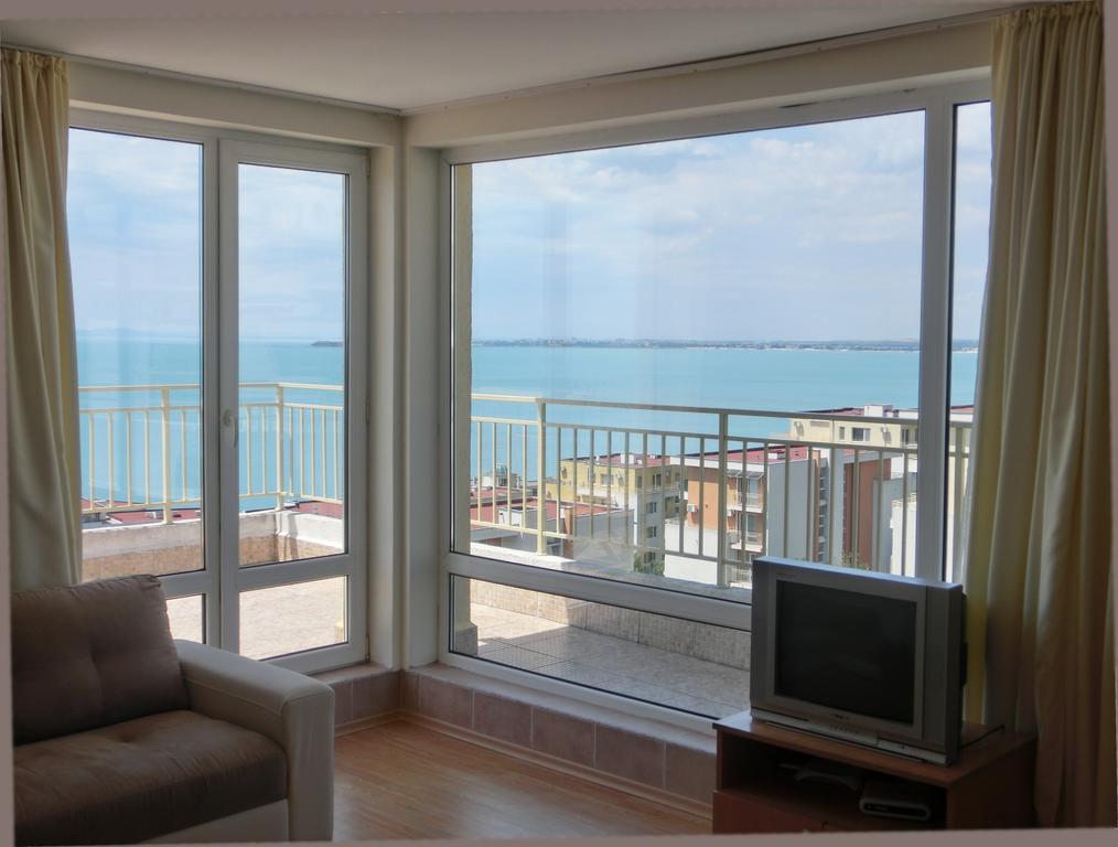 Panoramic Sea View Apartment Crown, Pools And Beach, Sveti Vlas Exterior foto